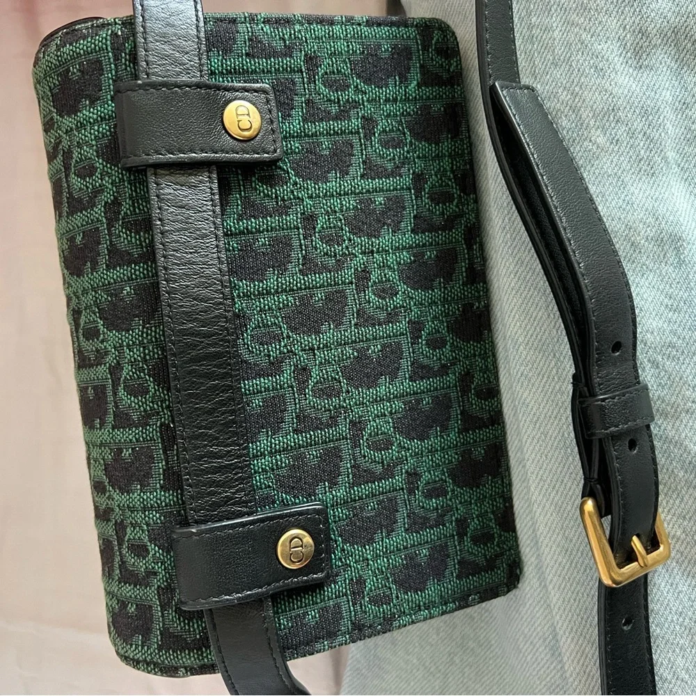Dior Oblique Belt Bag. Limited Edition. Green. FINAL SALE. - Picture 4 of 5